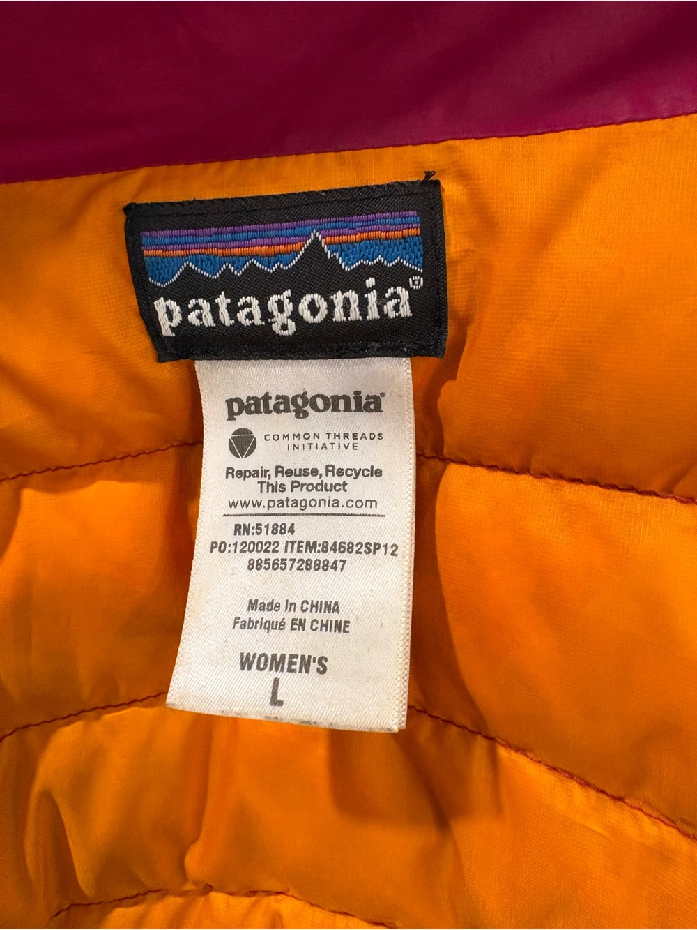 Patagonia Women's Fuchsia Quilted Down Puffer Jacket - Picture 10 of 11